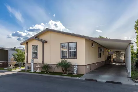 2550 E Valley Pkwy E #44, Escondido, CA 92027