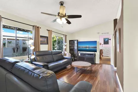 2750 Wheatstone St #203, San Diego, CA 92111