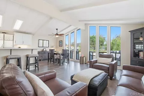 3514 Don Juan Dr, Carlsbad, CA 92010