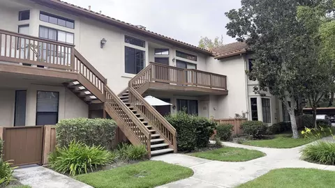 4049 Carmel View Rd #74, San Diego, CA 92130