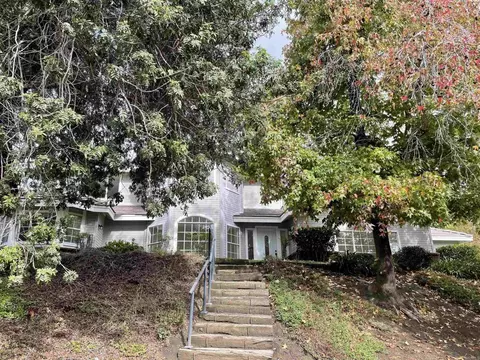 Exterior - 1474 Via Encinos Dr, Fallbrook, CA 92028 photo 5 of 10