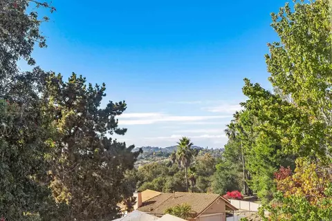 View/Area - 1474 Via Encinos Dr, Fallbrook, CA 92028 photo 1 of 8