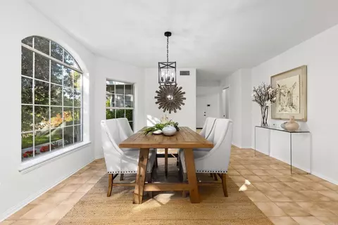 Dining - 1474 Via Encinos Dr, Fallbrook, CA 92028 photo 1 of 5