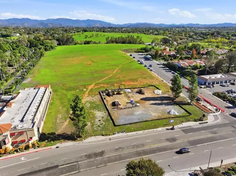 1630 S Mission Rd, Fallbrook, CA 92028