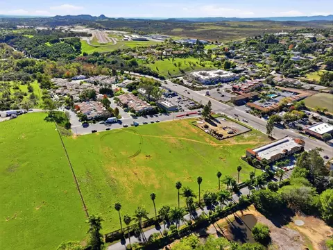 1630 S Mission Rd, Fallbrook, CA 92028 photo 16