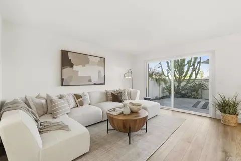 1838 Stonebrook Ln, Encinitas, CA 92024