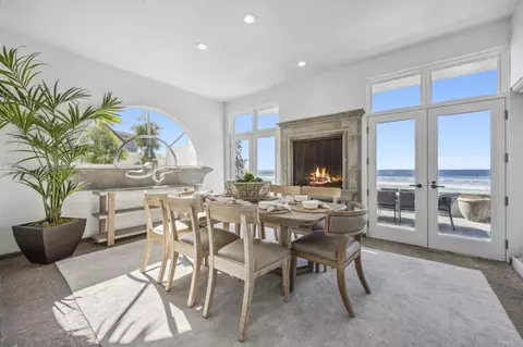 Dining - 1716 Ocean, Del Mar, CA 92014 photo 3 of 5