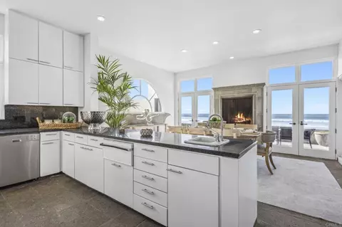 Kitchen - 1716 Ocean, Del Mar, CA 92014 photo 3 of 4
