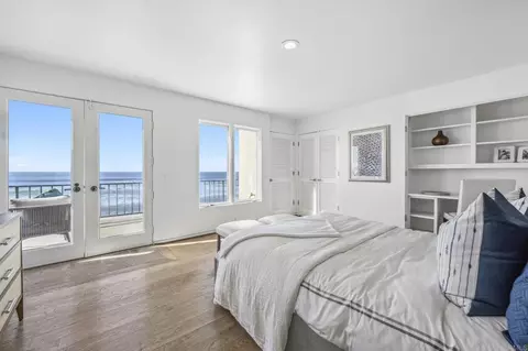 Bedroom - 1716 Ocean, Del Mar, CA 92014 photo 4 of 11