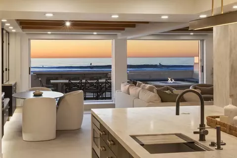 Kitchen - 2016 Ocean, Del Mar, CA 92014 photo 1 of 3