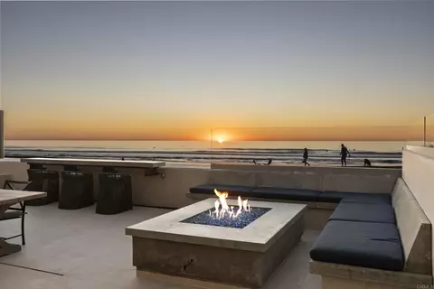 Exterior - 2016 Ocean, Del Mar, CA 92014 photo 1 of 3