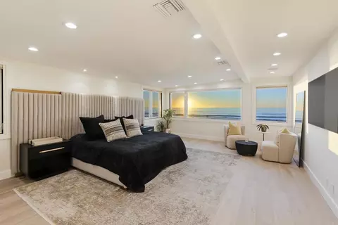 Bedroom - 2016 Ocean, Del Mar, CA 92014 photo 1 of 1