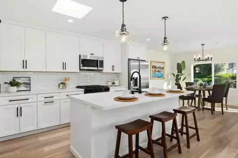 7144 Santa Rosa St, Carlsbad, CA 92011