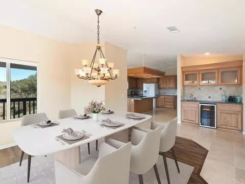 Dining - 2230 Calle Dos Lomas, Fallbrook, CA 92028 photo 2 of 4