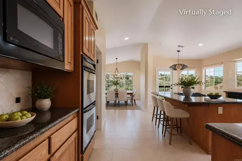 Kitchen - 2230 Calle Dos Lomas, Fallbrook, CA 92028 photo 1 of 10