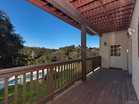 Exterior - 2230 Calle Dos Lomas, Fallbrook, CA 92028 photo 3 of 13