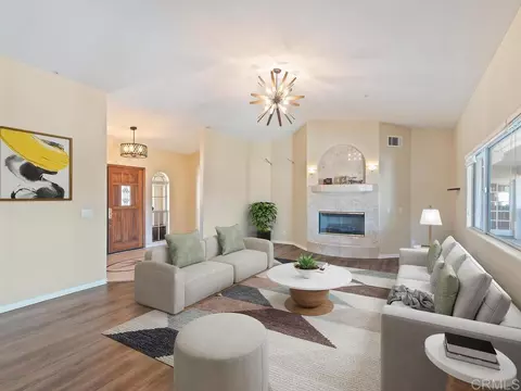 Living - 2230 Calle Dos Lomas, Fallbrook, CA 92028 photo 5 of 11