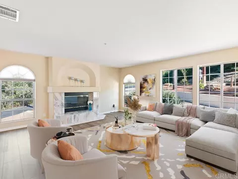 Living - 2230 Calle Dos Lomas, Fallbrook, CA 92028 photo 6 of 11