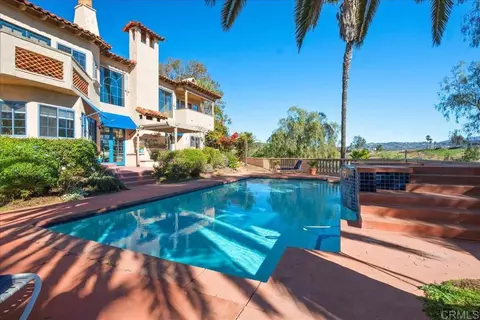 Exterior - 3577 Stonegate Pl, Fallbrook, CA 92028 photo 13 of 16