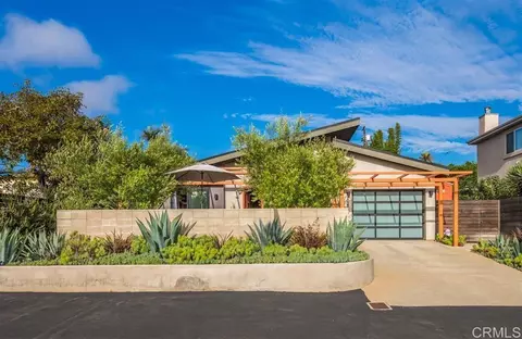 1025 Arden Dr, Encinitas, CA 92024