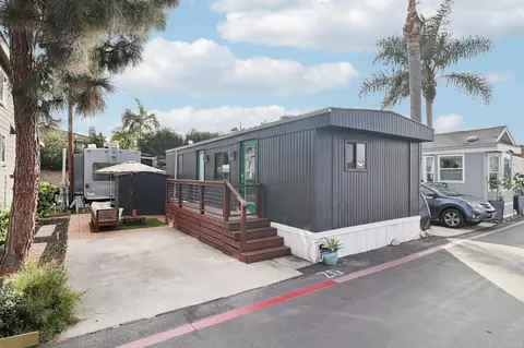 1549 N Vulcan Ave #20, Encinitas, CA 92024