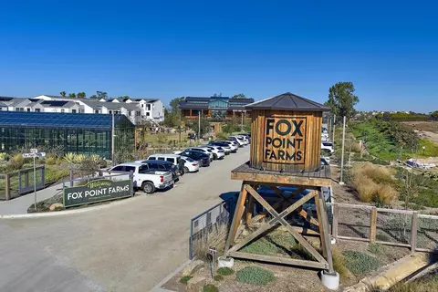 1601 San Remo Pl #101, Encinitas, CA 92024