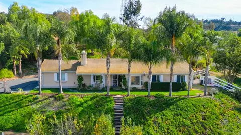 11106 Calgary Way, Valley Center, CA 92082
