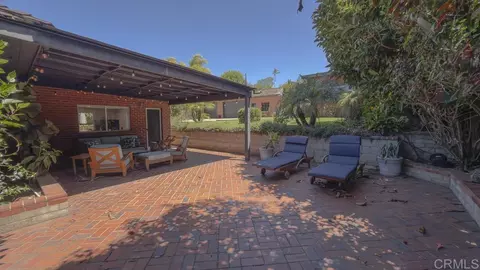 Exterior - 215 N Vulcan Dr, Encinitas, CA 92024 photo 11 of 21