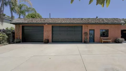 Other - 215 N Vulcan Dr, Encinitas, CA 92024 photo 4 of 11
