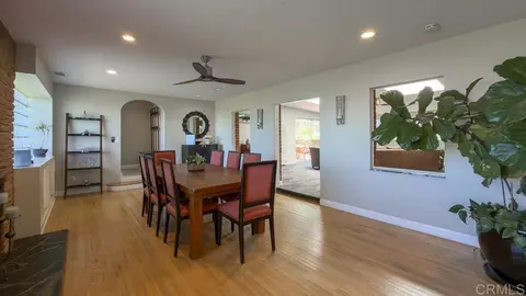 Dining - 215 N Vulcan Dr, Encinitas, CA 92024 photo 3 of 8