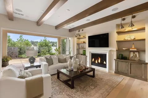 1352 Baumgartner Way, Escondido, CA 92026