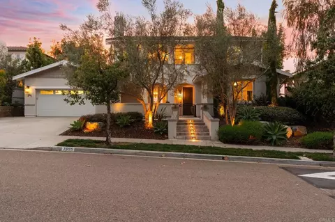 7695 Circulo Sequoia, Carlsbad, CA 92009