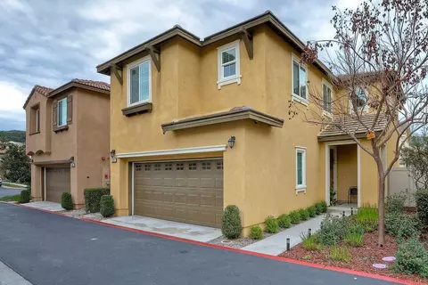 35262 Persano Pl, Fallbrook, CA 92028