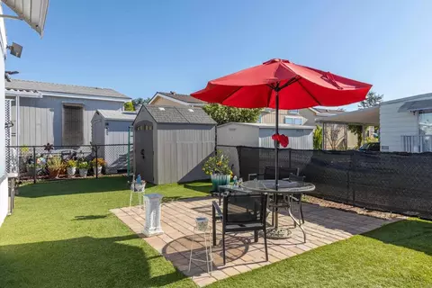 1010 E Bobier Dr #44, Vista, CA 92084