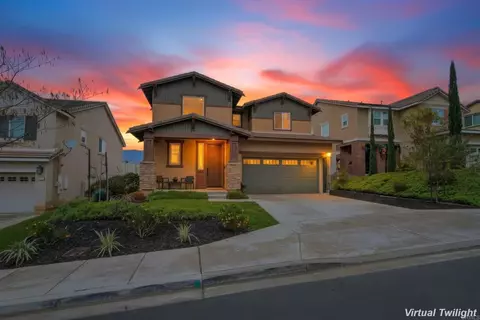 440 Calabrese St, Fallbrook, CA 92028
