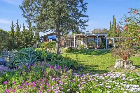 145 Barhaven Ln, Fallbrook, CA 92028