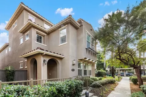 1828 Cyan Ln, Chula Vista, CA 91913