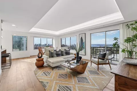 3060 6th Ave #7, San Diego, CA 92103