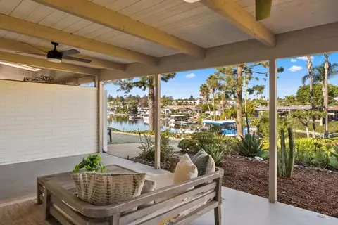 1446 La Linda Dr, San Marcos, CA 92078