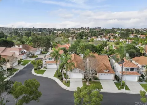 1129 Brioso Ct, Vista, CA 92081