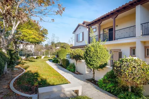5511 Old Ranch Rd #19, Oceanside, CA 92057