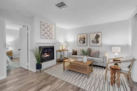 10606 Aderman Ave #5, San Diego, CA 92126