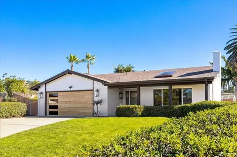 3970 Scott Dr, Carlsbad, CA 92008