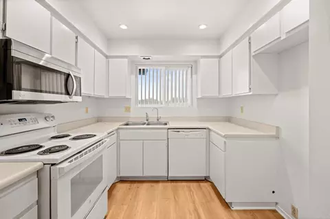 Kitchen - 4440 Skimmer Way, Oceanside, CA 92057 photo 1 of 3