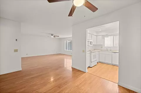 Living - 4440 Skimmer Way, Oceanside, CA 92057 photo 6 of 6