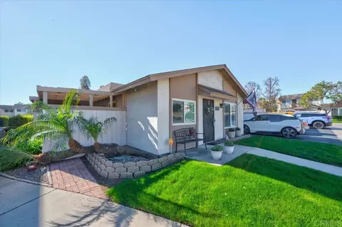 10321 Santana Ranch Dr, Santee, CA 92071