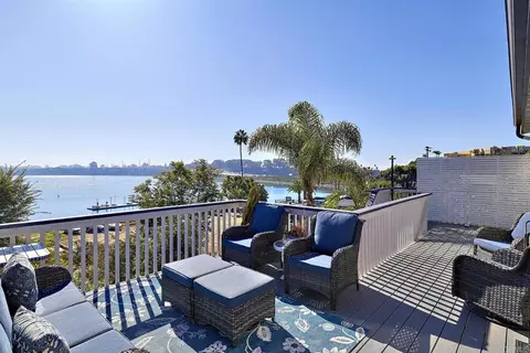 4235 Harrison St, Carlsbad, CA 92008