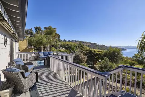 Exterior - 4235 Harrison St, Carlsbad, CA 92008 photo 7 of 14