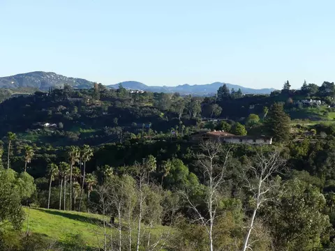 725 Yucca Rd, Fallbrook, CA 92028 photo 11