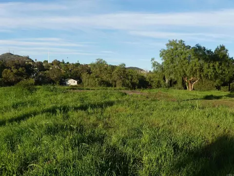 725 Yucca Rd, Fallbrook, CA 92028 photo 45